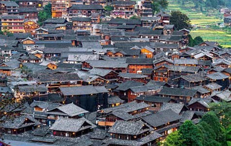 剑阁6种常见的外墙仿石漆施工工艺！